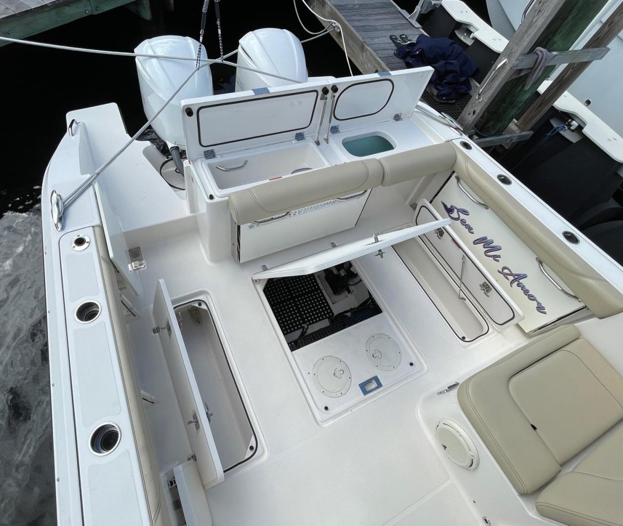2018 Pursuit 325 DC - Image 19