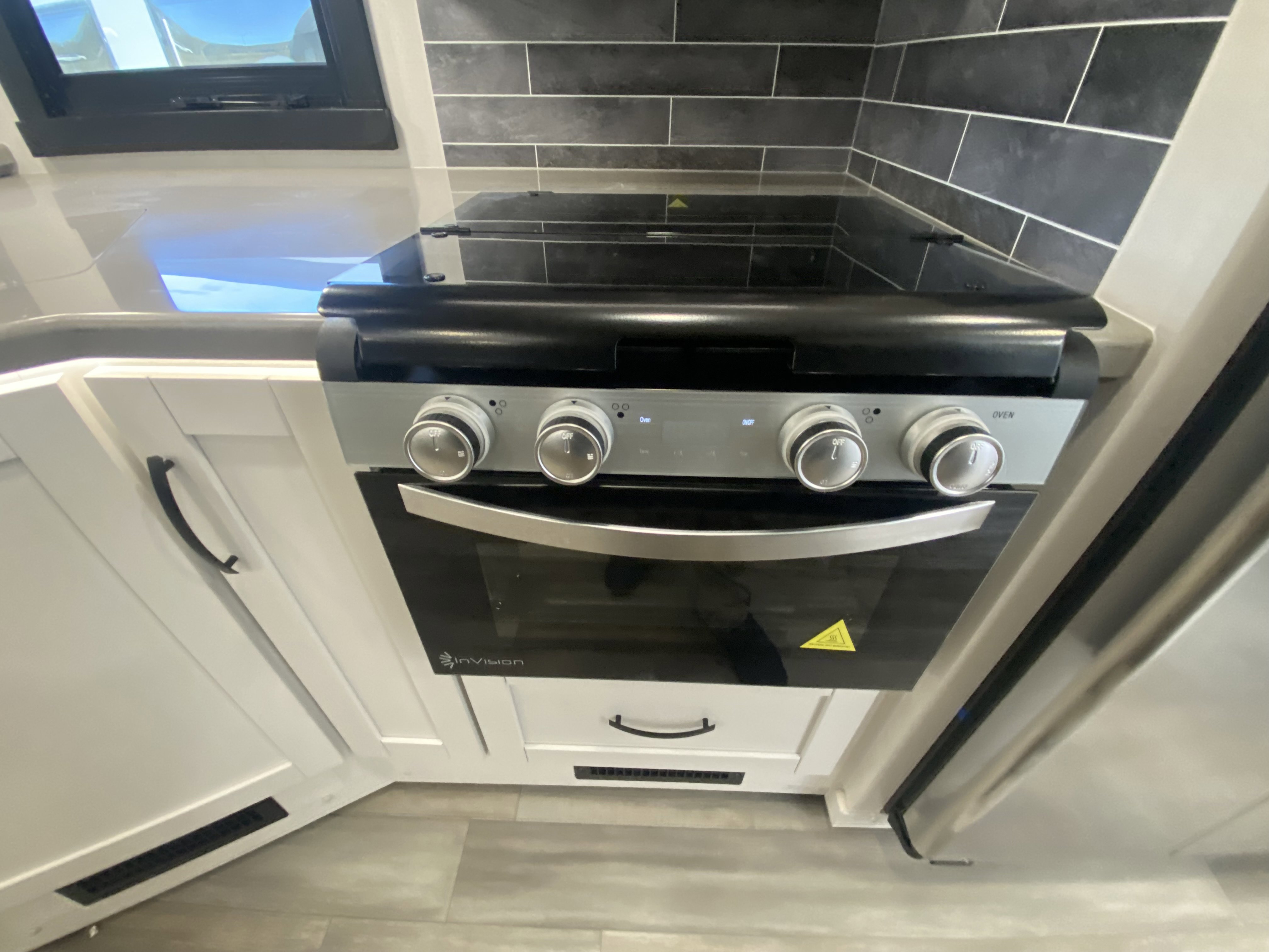 2026 JAYCO PRECEPT 34G - Image 33