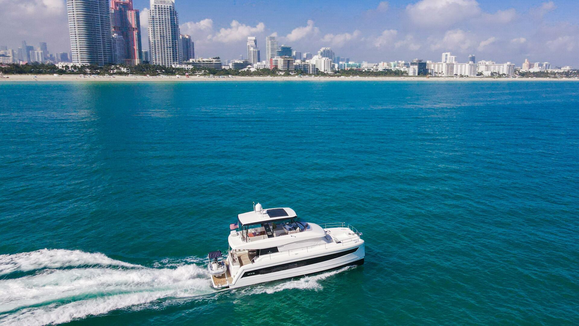 2022 Fountaine Pajot MY6 - Image 30