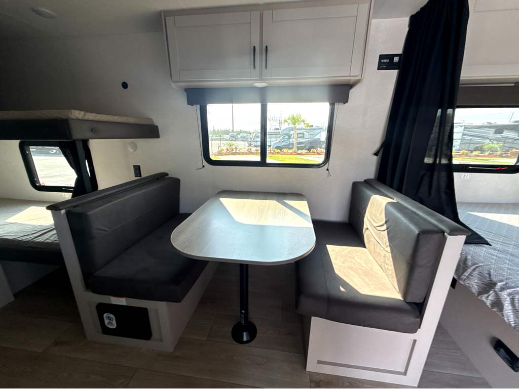 2027 JAYCO JAY FLIGHT 175BH - Image 18