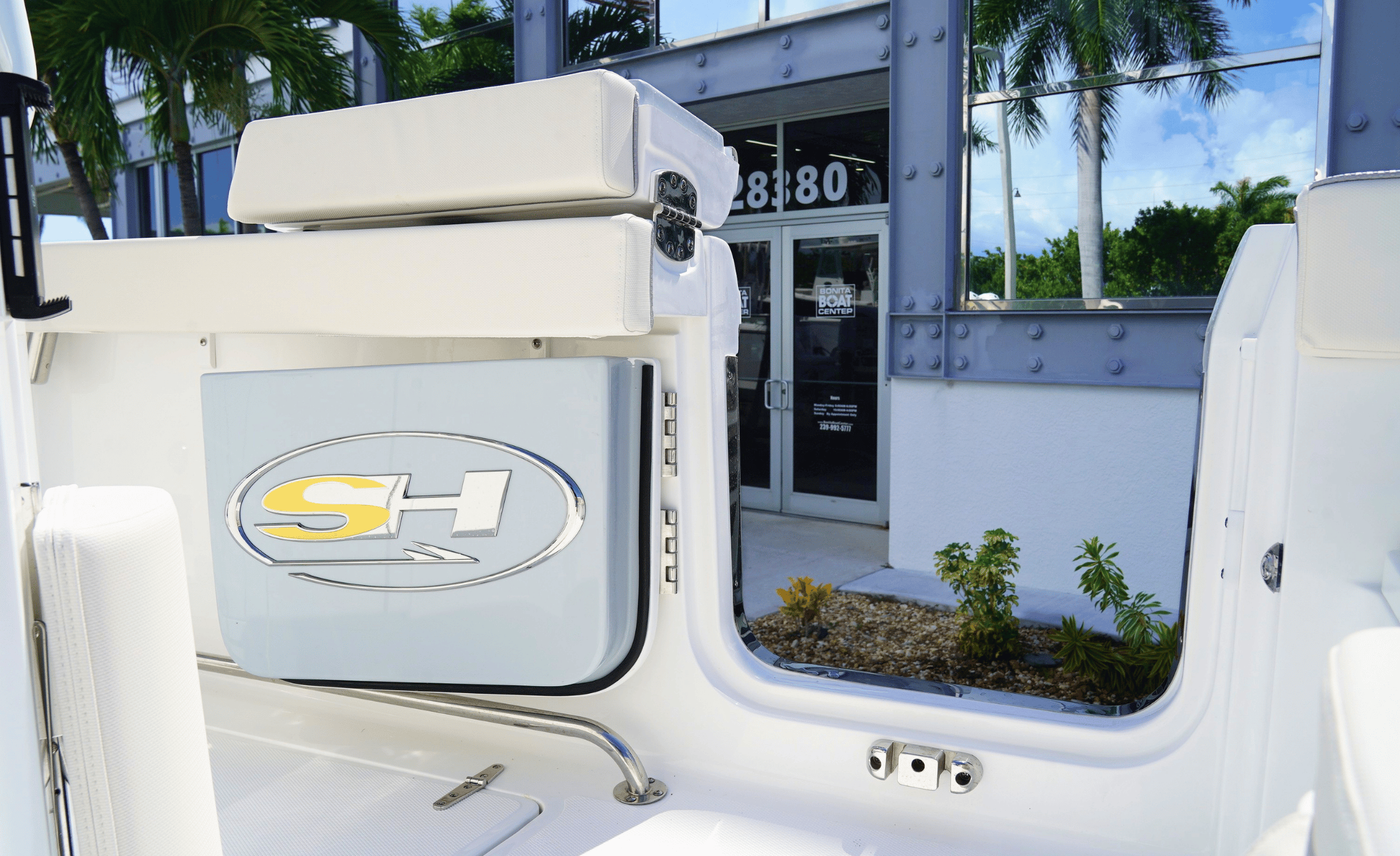 2027 SEA HUNT ULTRA 265SE - Image 52