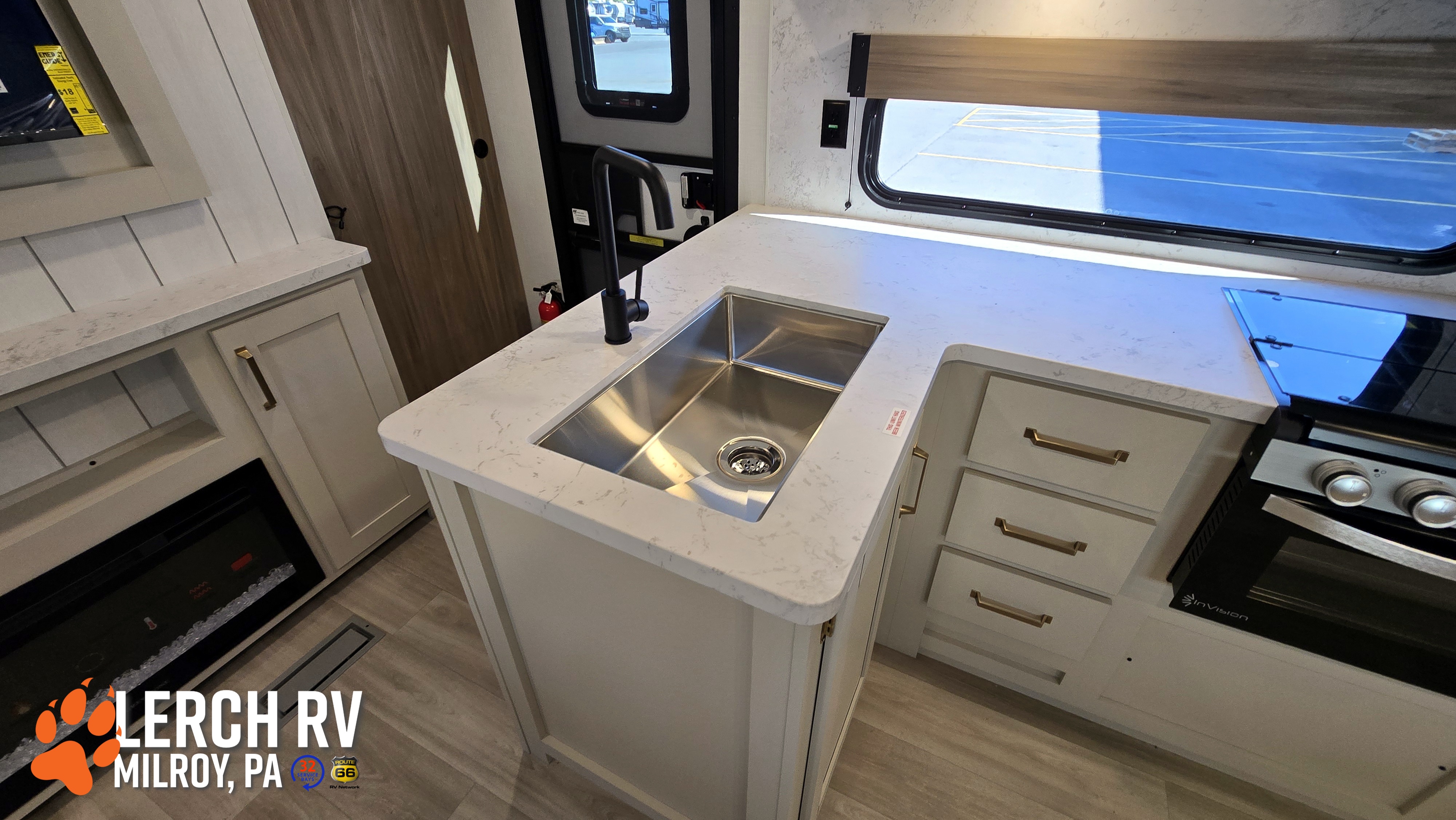 2027 KZ RV Sportsmen SE 332BHKSE - Image 23