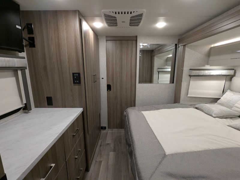 2025 Thor Motor Coach Gemini AWD 24JG - Image 21
