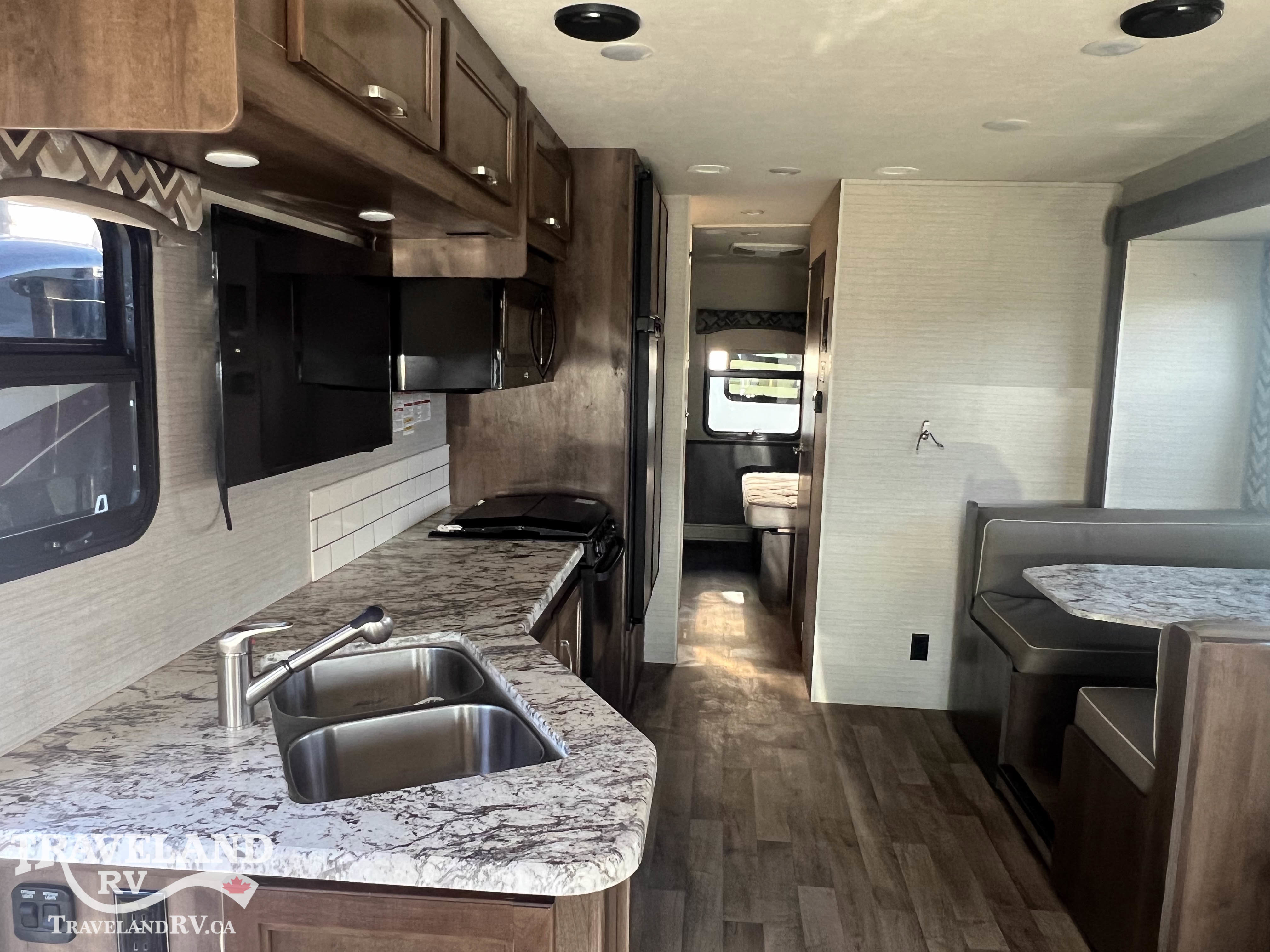 2019 Jayco Alante 31V - Image 3