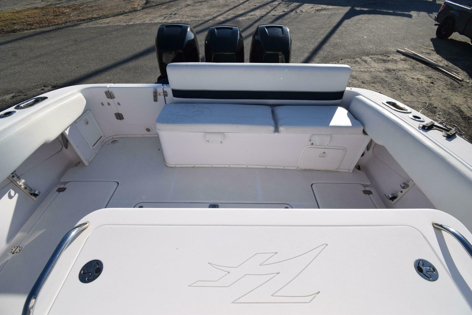 2005 Donzi 38 ZSF - Image 58