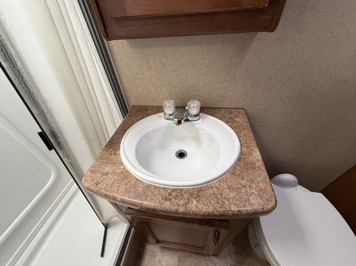 2016 Lance LANCE 2295 - Image 13