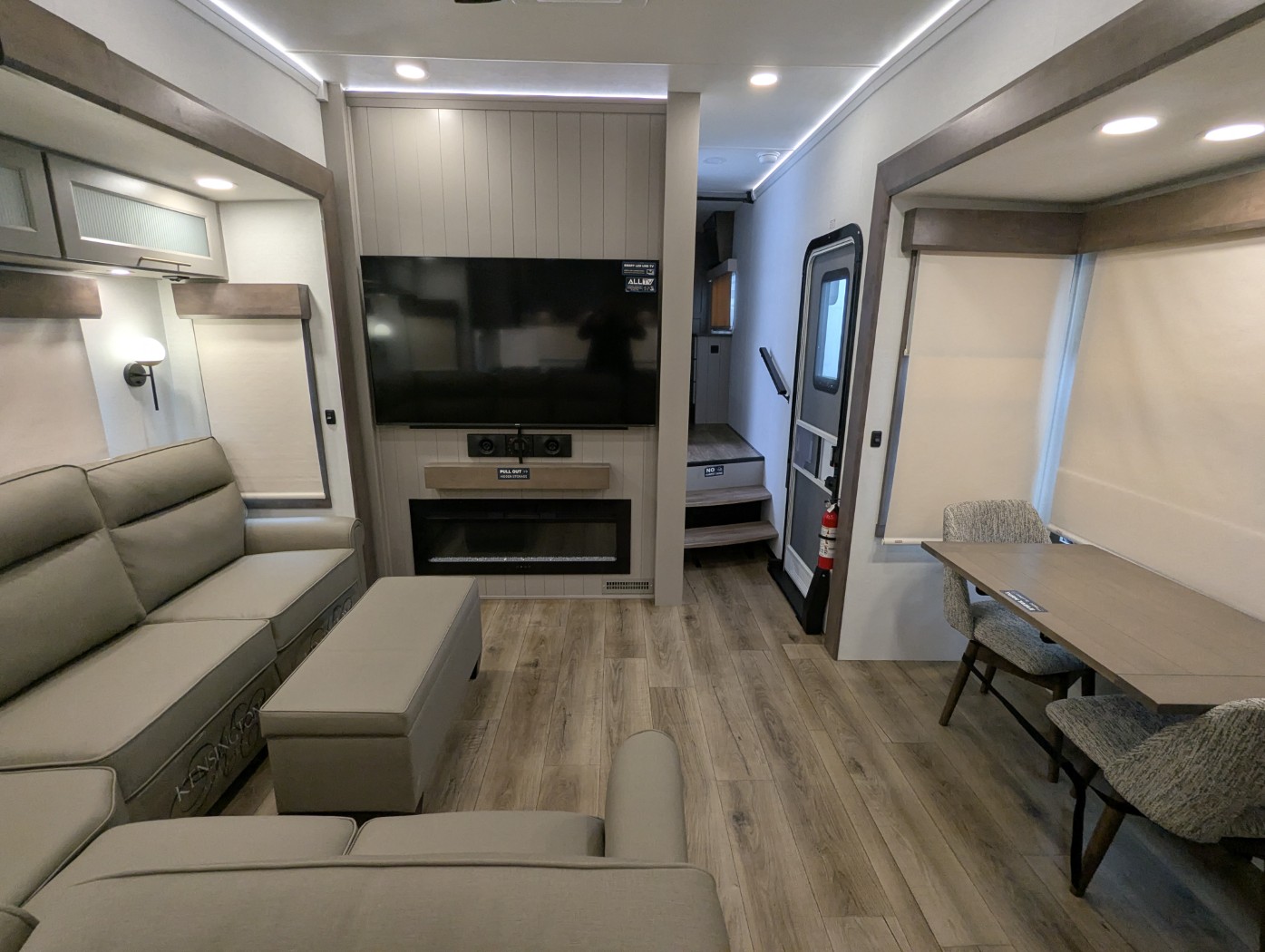 2026 Alliance RV Paradigm 312RK - Image 30
