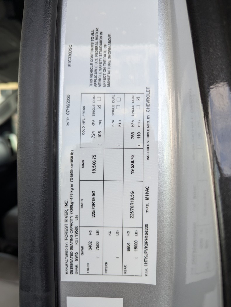 2026 Coachmen Entourage 330DS - Image 41