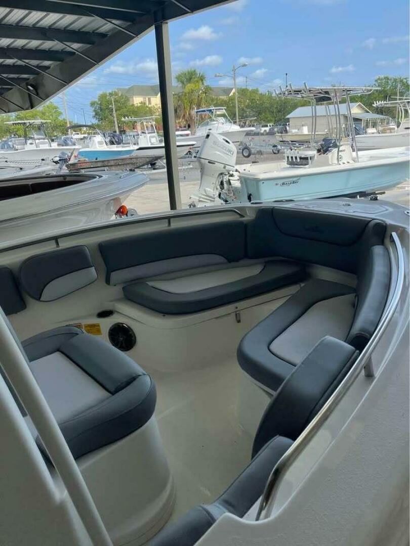 2022 Nauticstar 2102 Legacy Base - Image 17