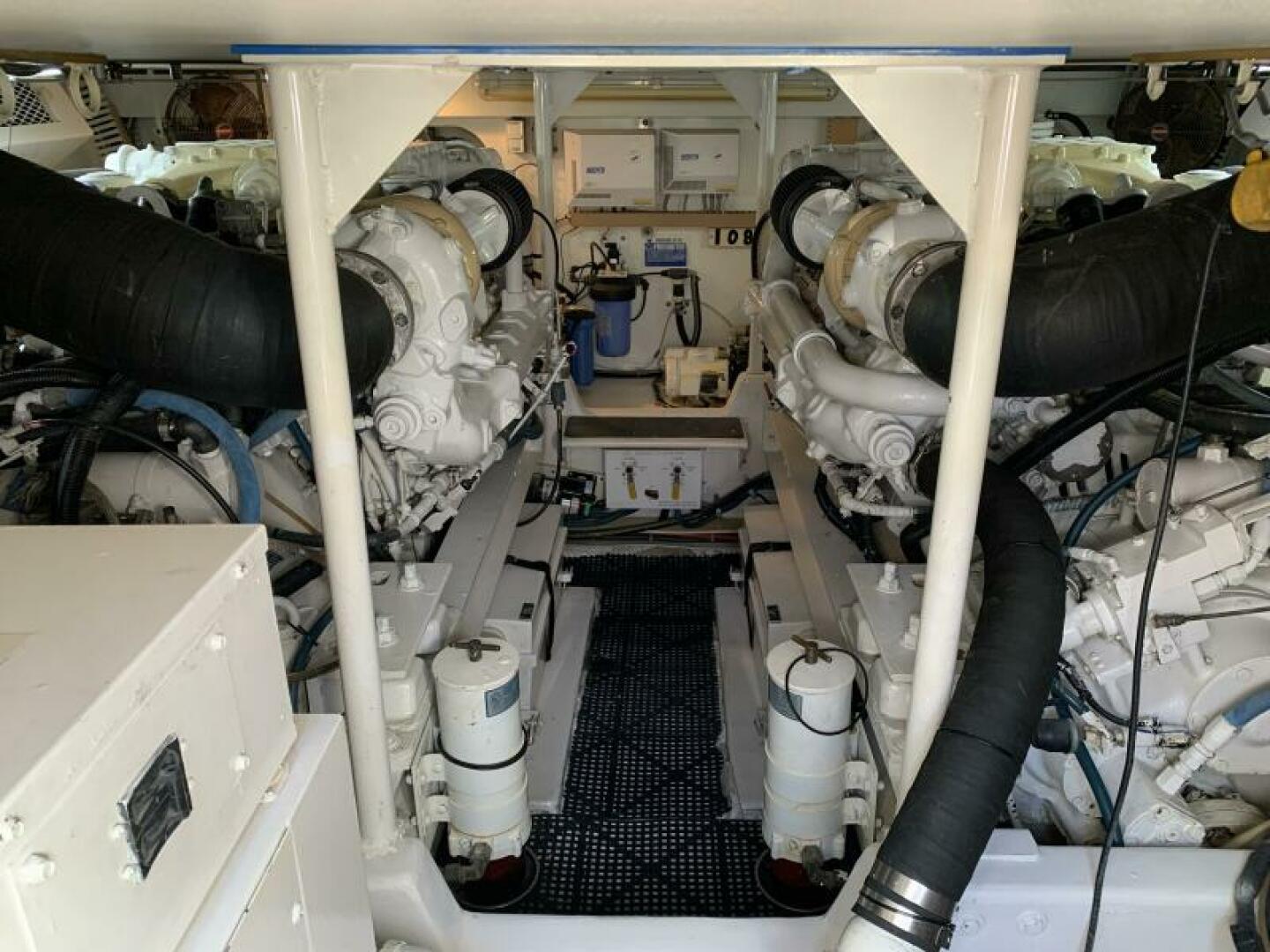 2000 Viking 50 Convertible Sportfish - Image 52