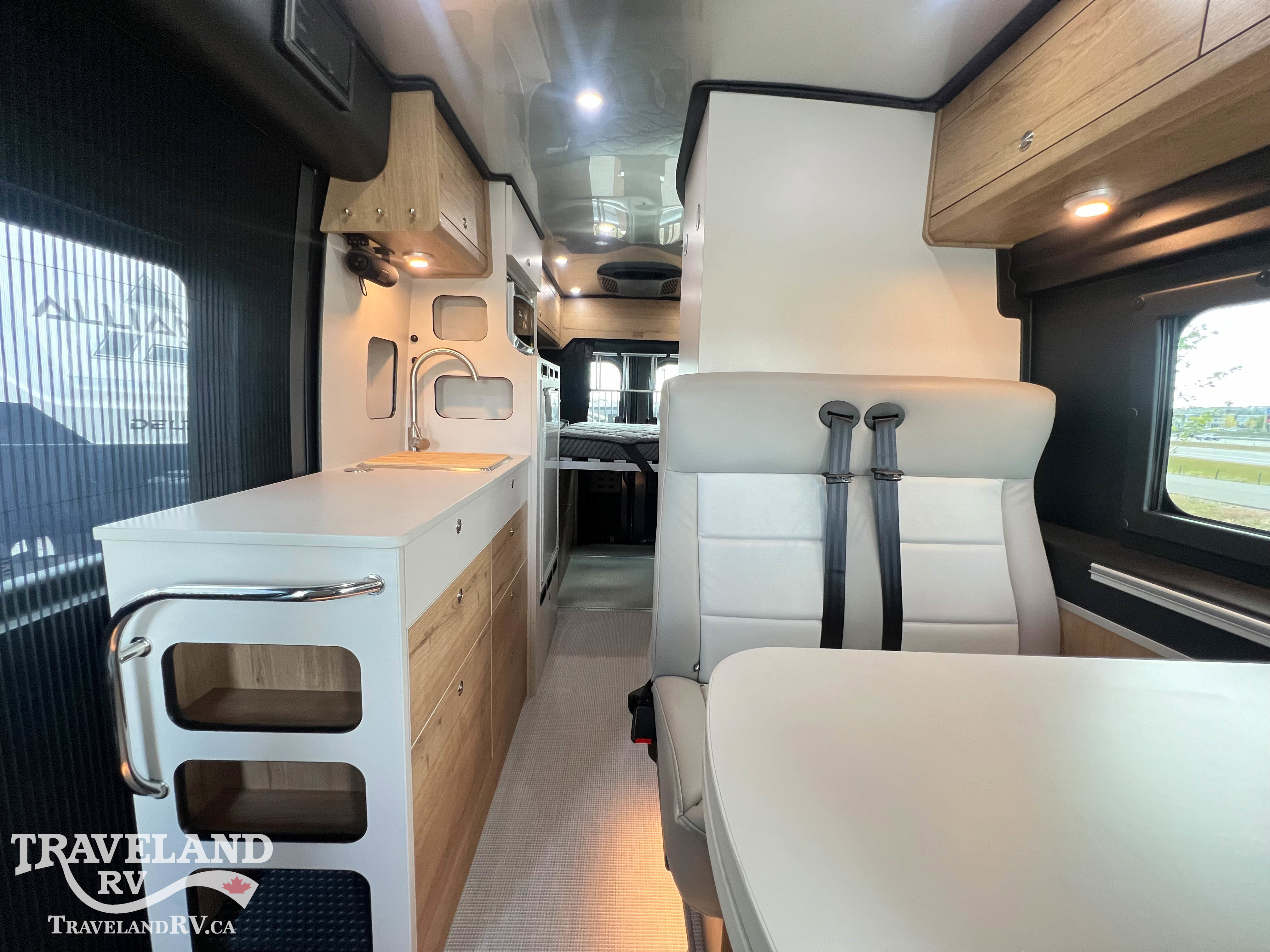 2026 Airstream Rangeline Base - Image 3