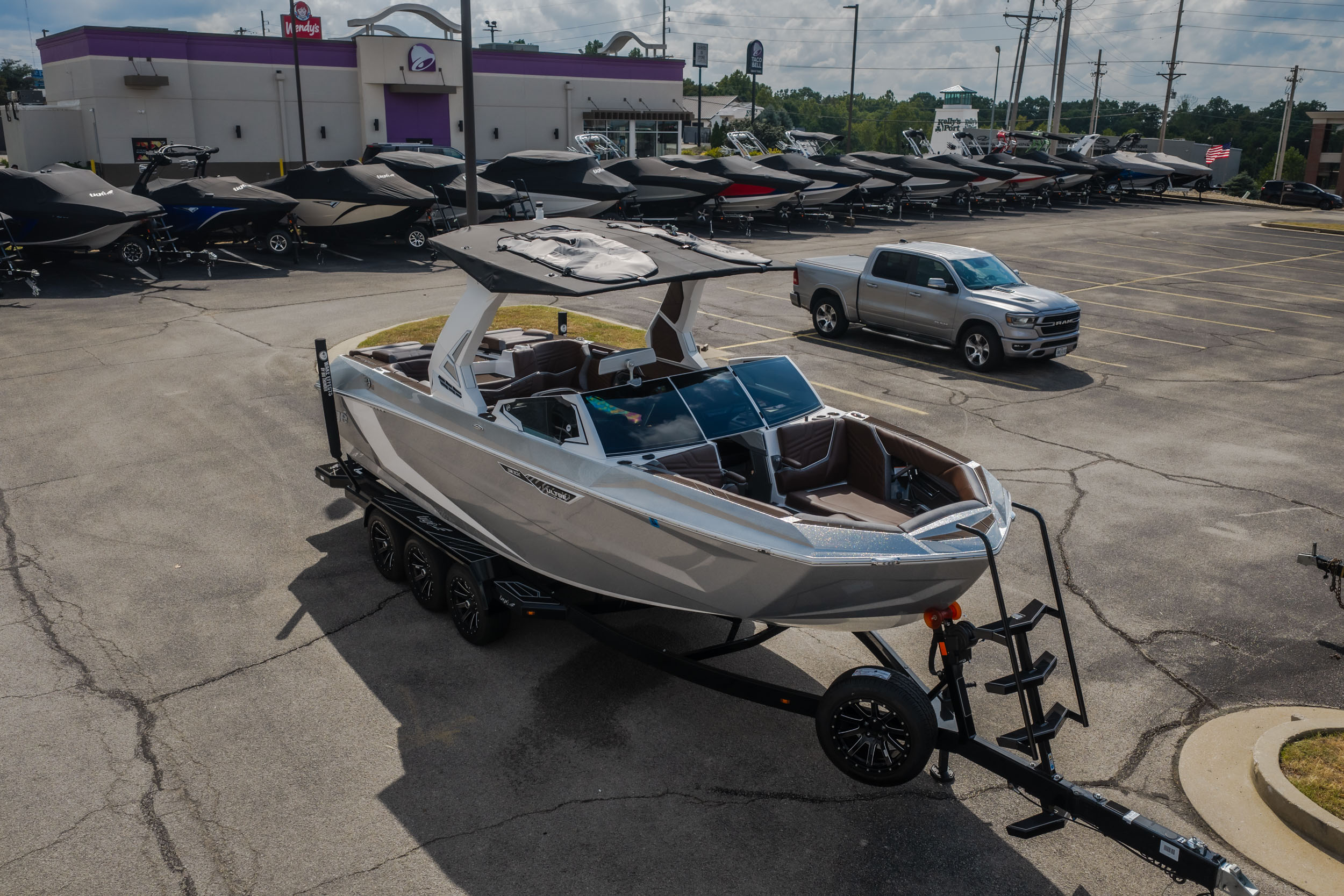 2026 Tigé Ultré 25ZX - Image 63