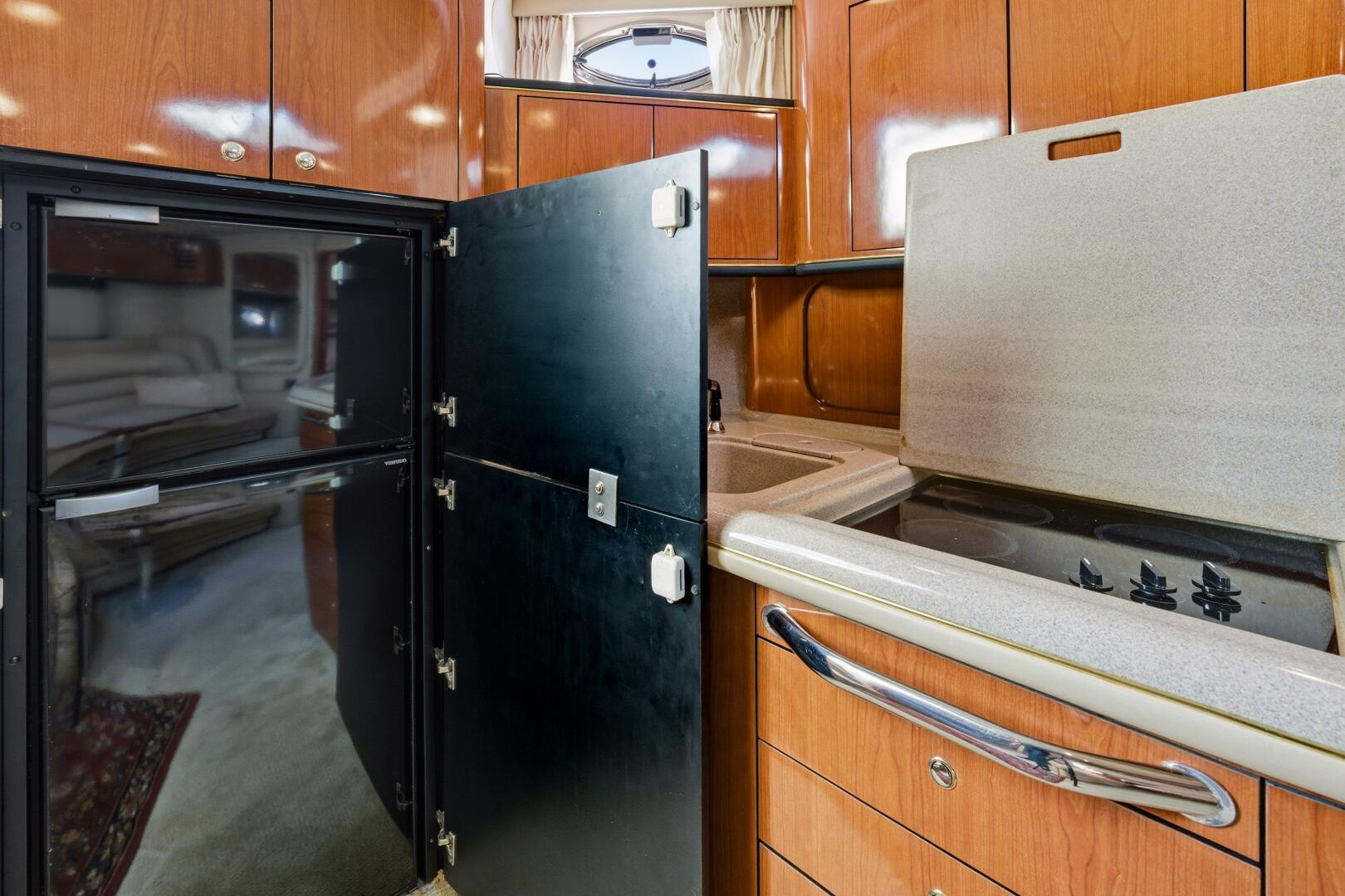 2002 Sea Ray 460 Sundancer - Image 33