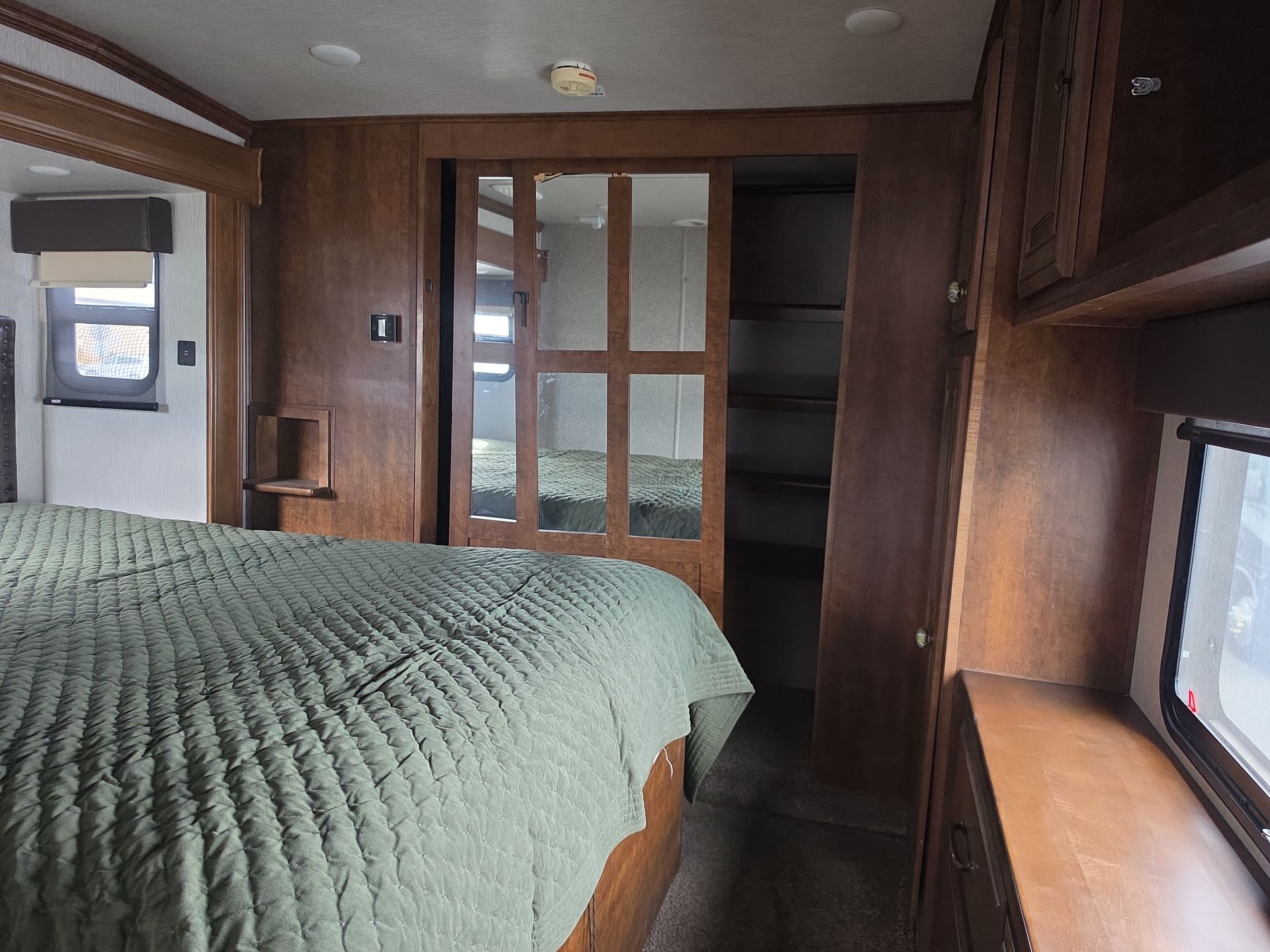 2019 Heartland Bighorn BH 3160 ELITE - Image 45