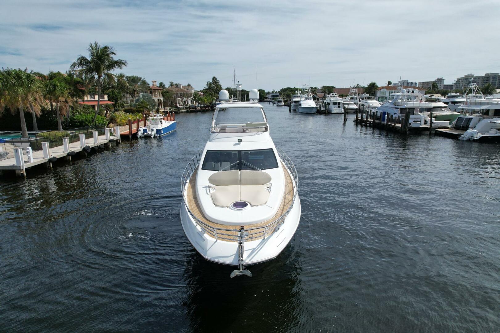 2015 Azimut 64 Flybridge - Image 3