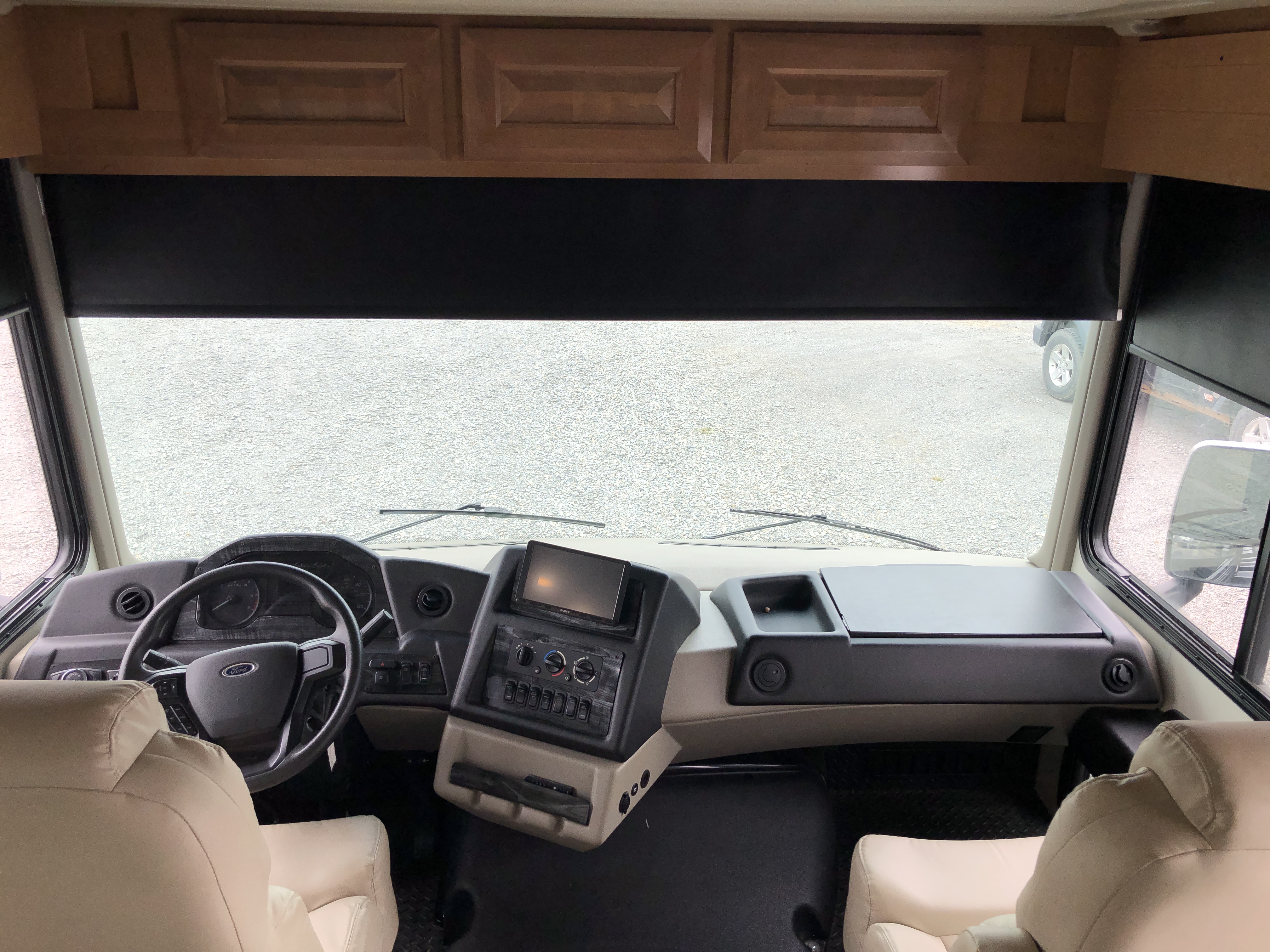 2022 Forest River Georgetown 7 Series GT7 36D7 - Image 13