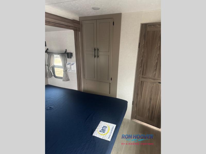 2025 KZRV, LP CONNECT 302FBK - Image 17