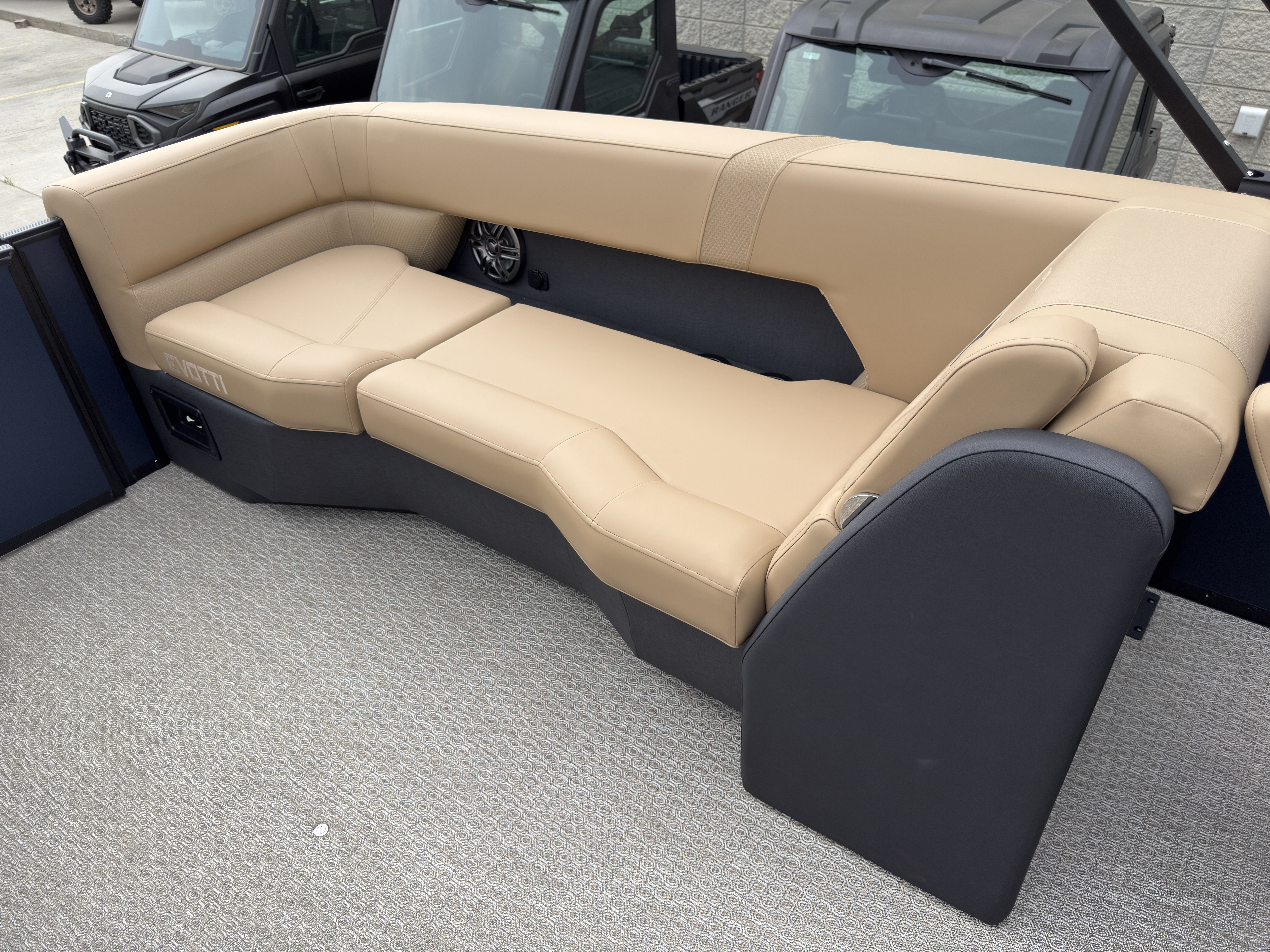 2027 Evotti 523QL - Image 44
