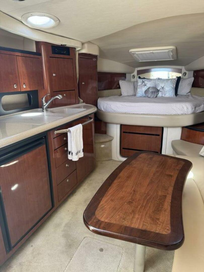 2007 Sea Ray 340 - Image 8