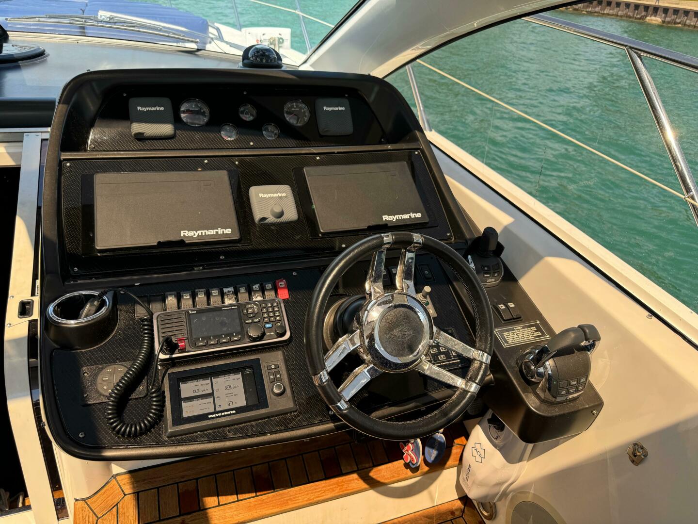 2013 Sunseeker 48 Portofino - Image 20