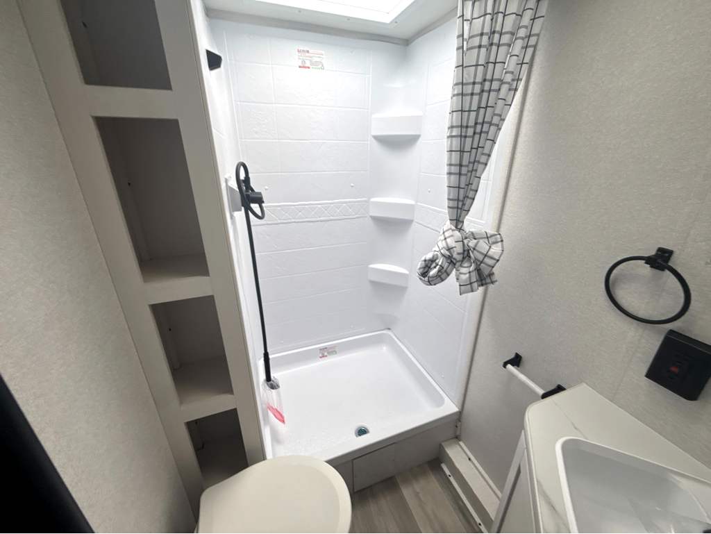 2027 HEARTLAND PROWLER 1802MBS - Image 31