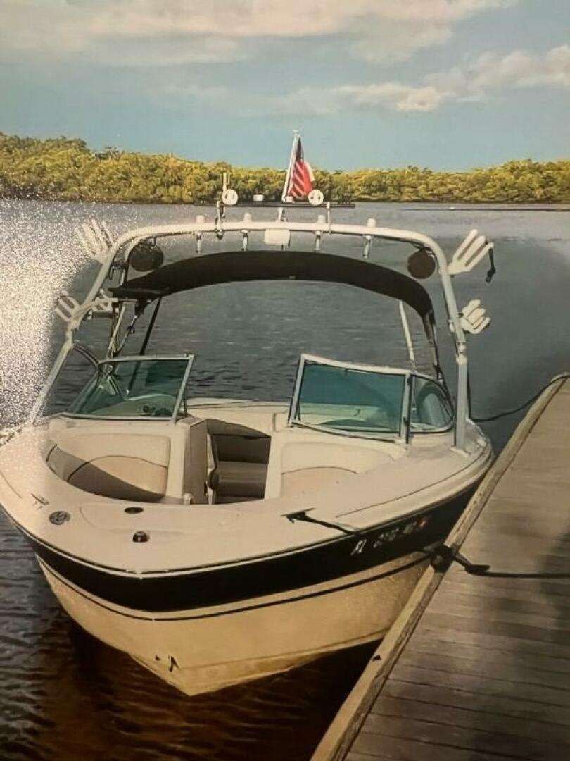 2003 Sea Ray 220 Bow Rider - Image 29