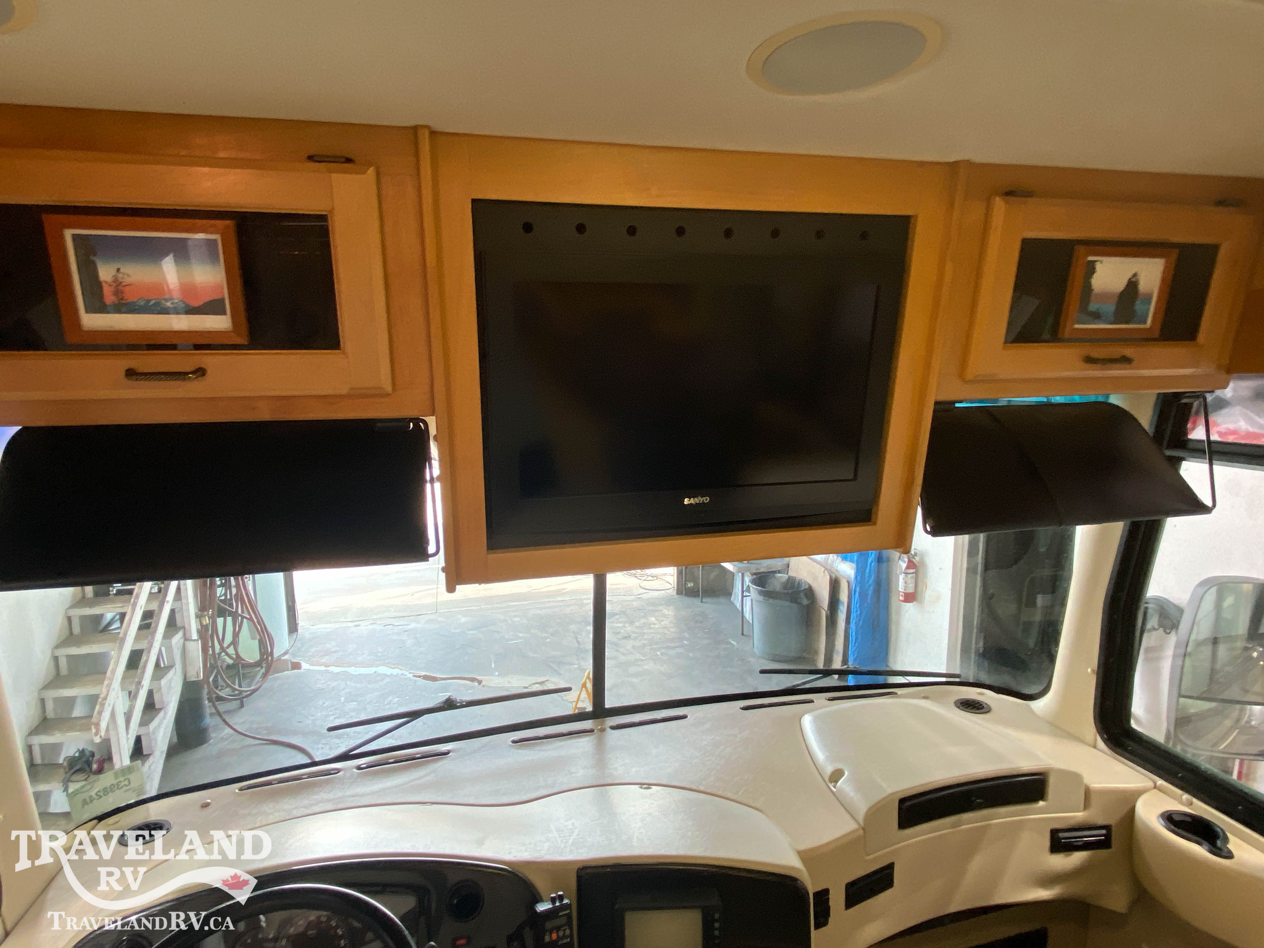 2005 SAFARI TREK 27RB - Image 7