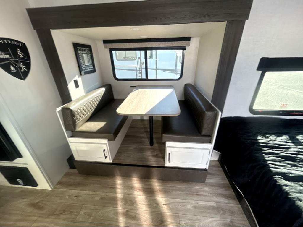 2026 VENTURE RV SPORTTREK STINGER 222VUD - Image 19