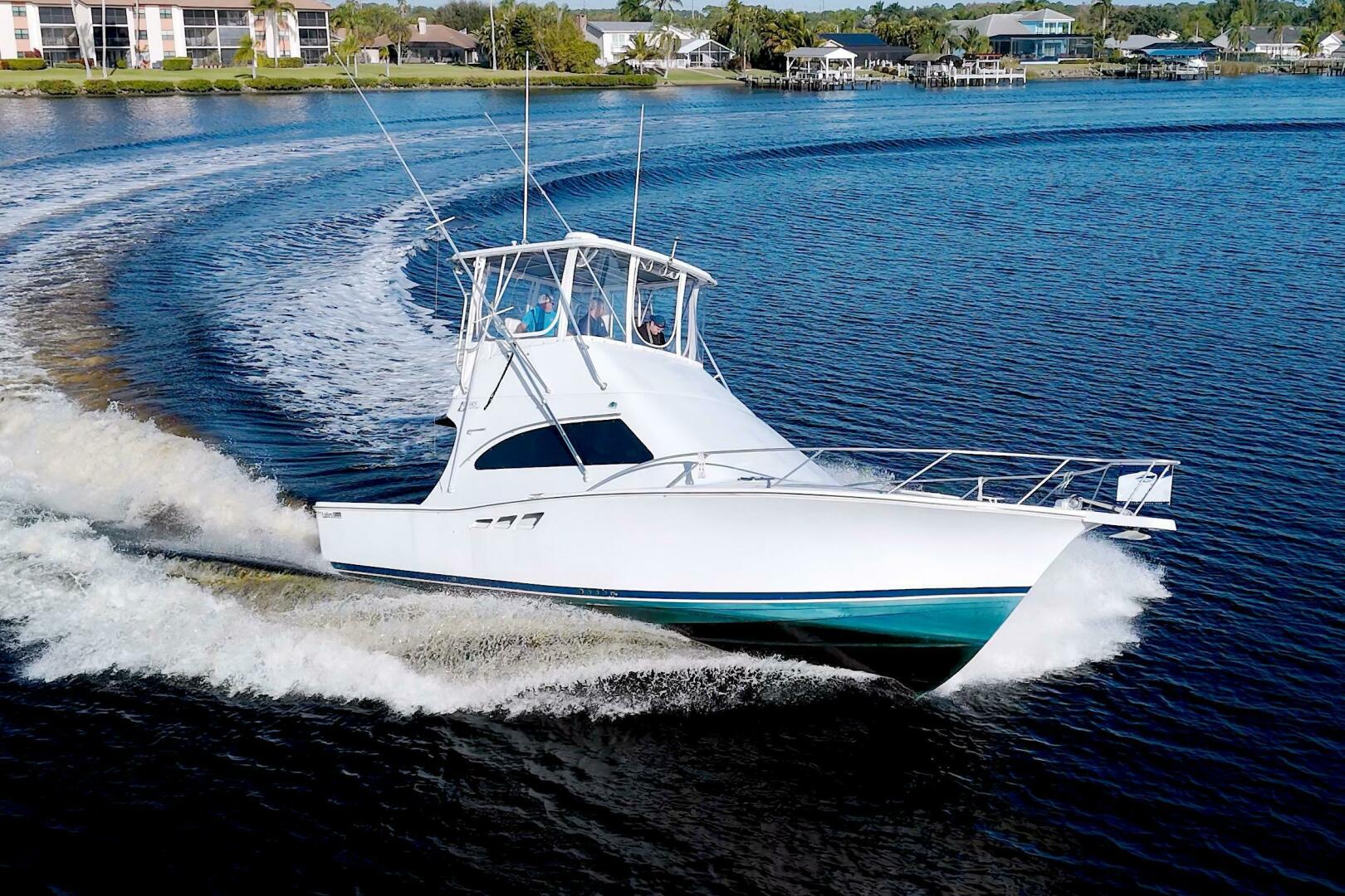 1998 Luhrs 36 Convertible - Image 8