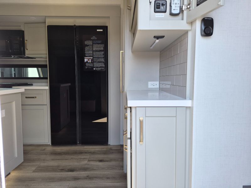 2026 Brinkley RV Model Z 3100 - Image 3
