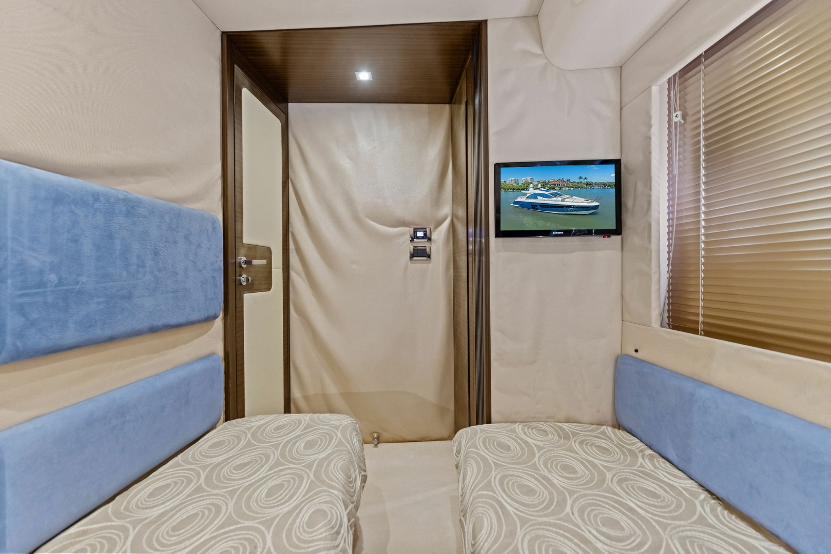 2015 Azimut 55S - Image 64