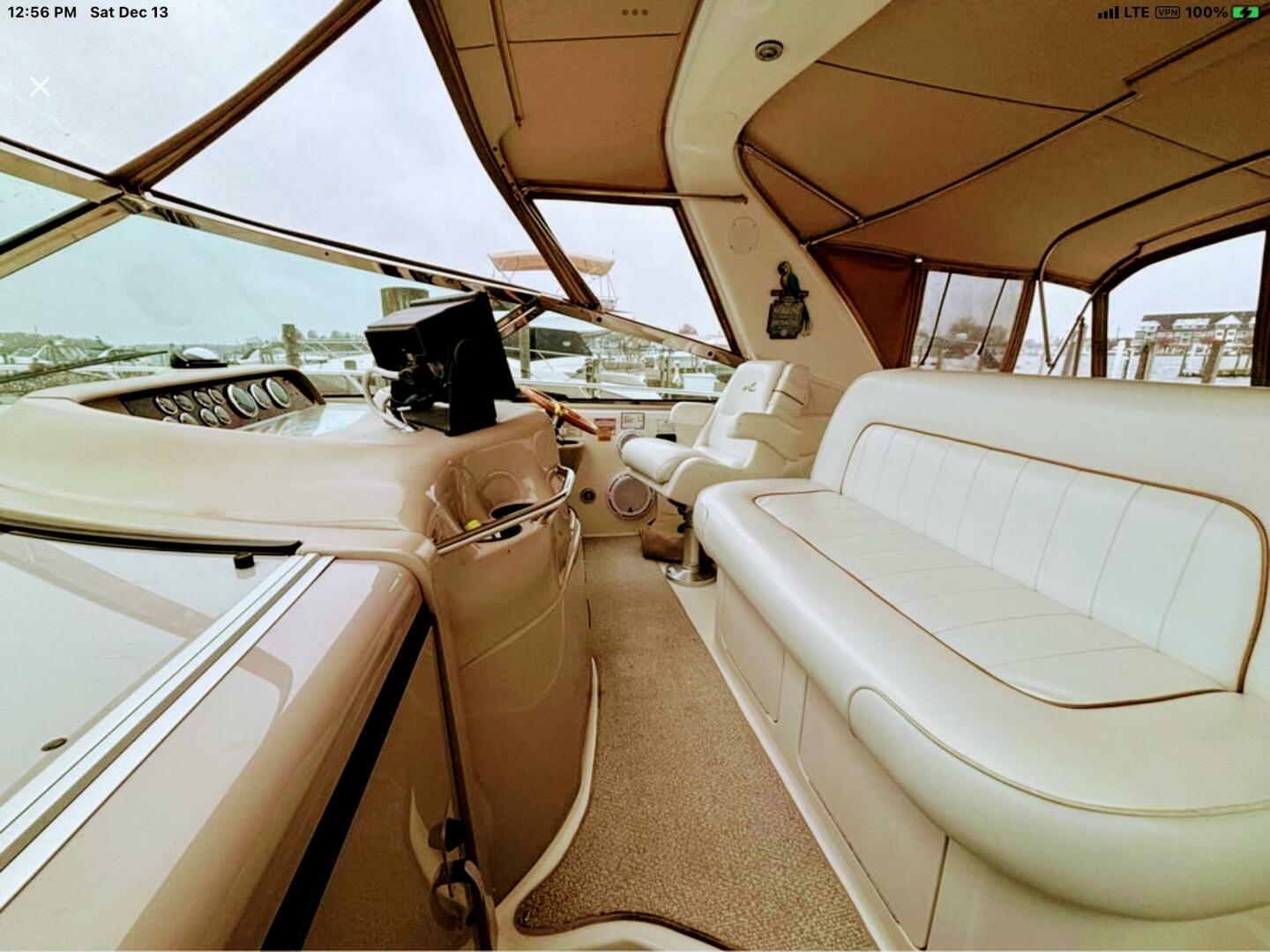 1998 Sea Ray 400 Sundancer - Image 8
