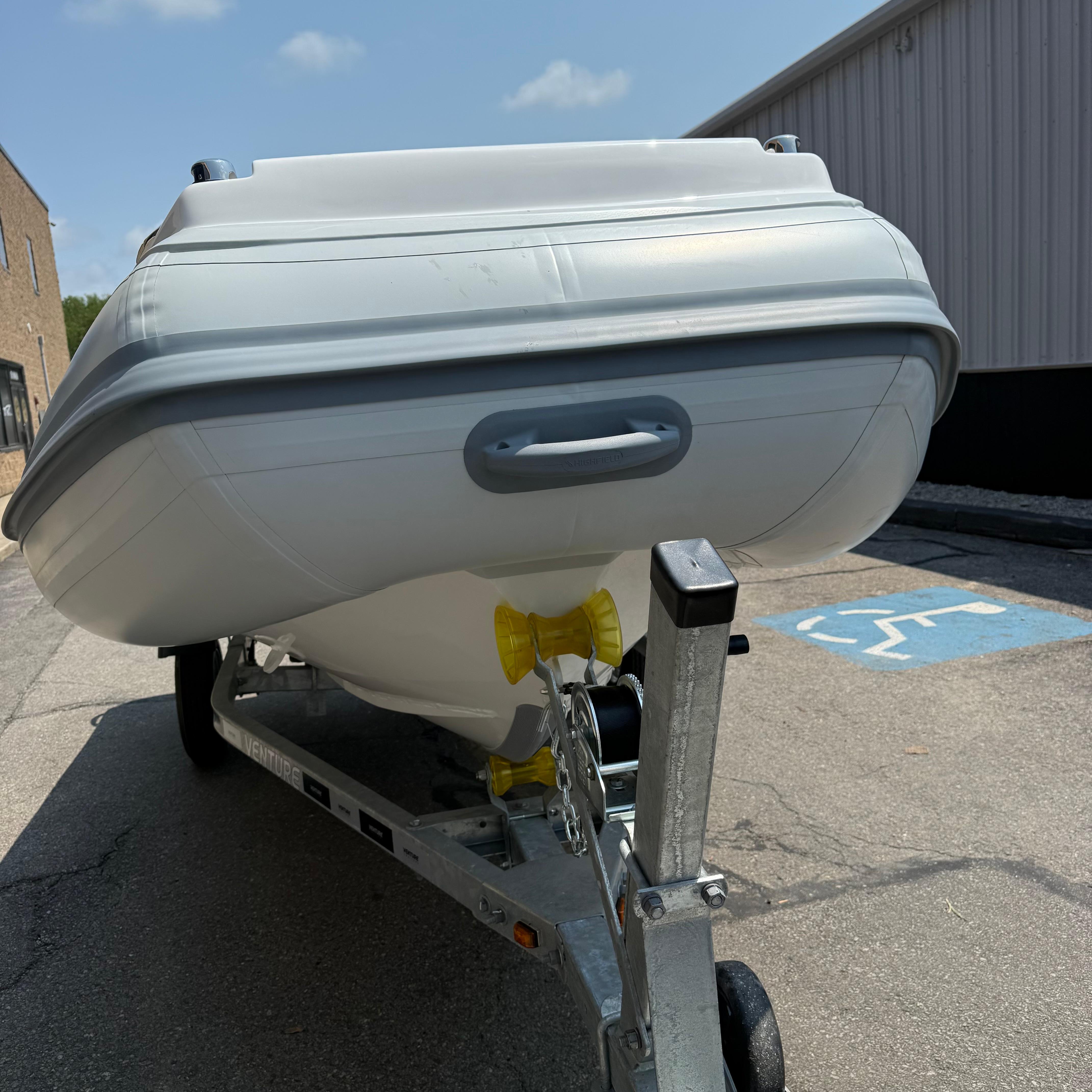 2025 Highfield Sport 420 Standard - Image 9