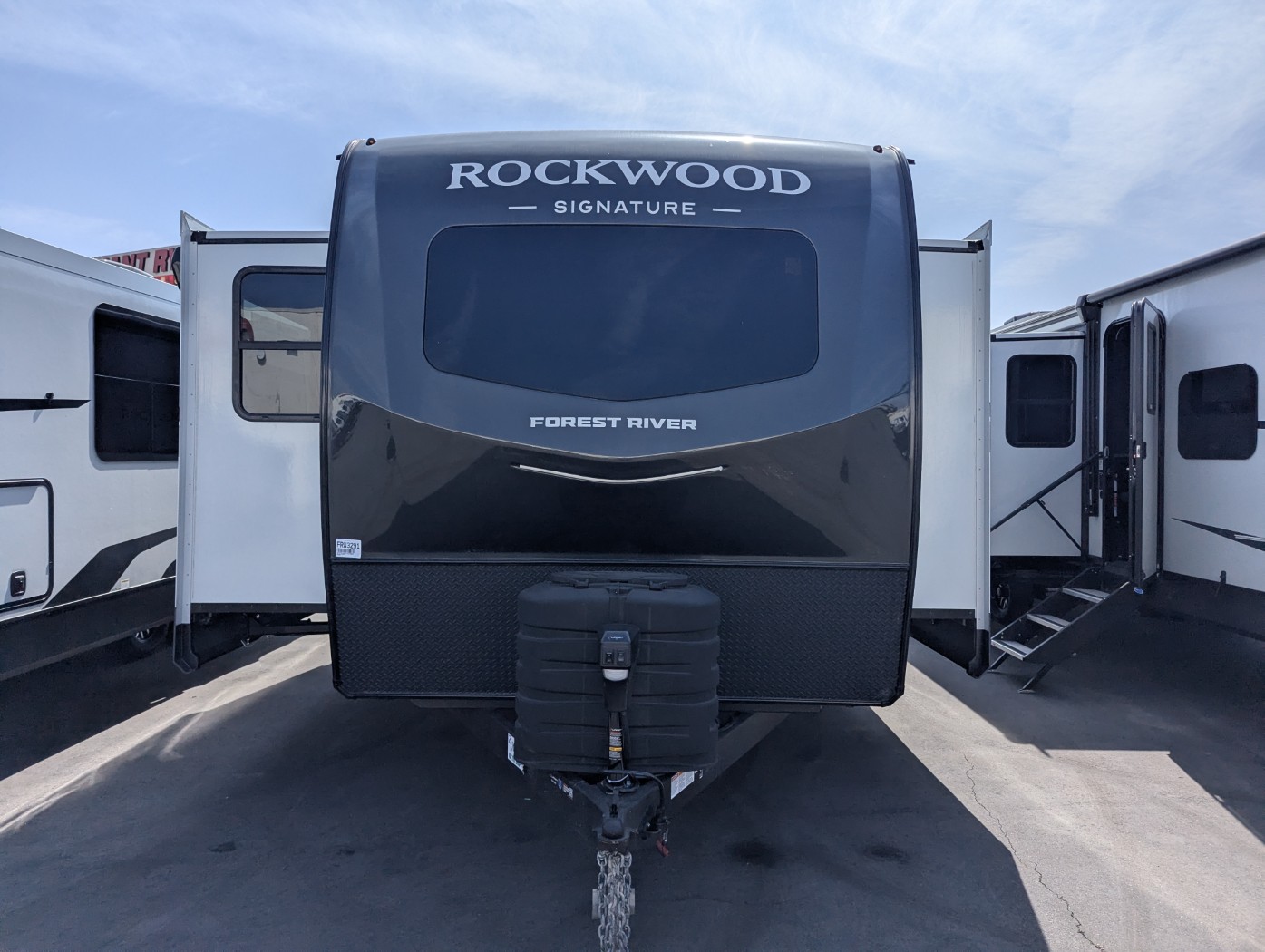 2026 Forest River Rockwood Signature 8339FK - Image 2
