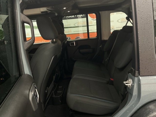 2025 Jeep Wrangler 4xe Rubicon 4x4 - Image 20