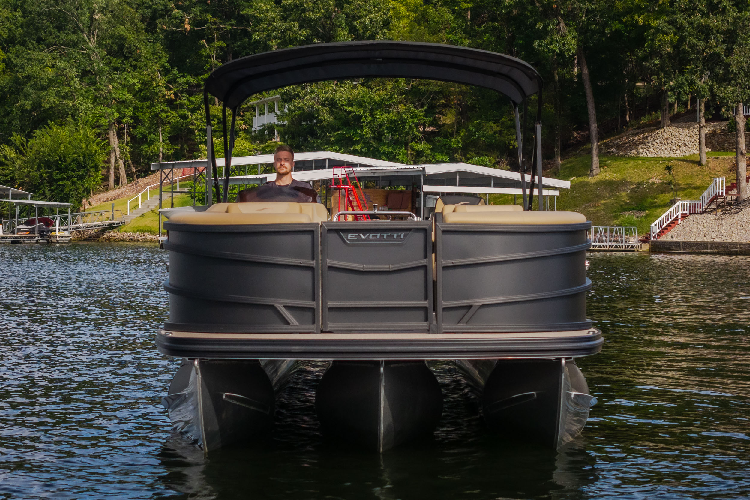 2026 Evotti 525 Quad Lounge - Image 24