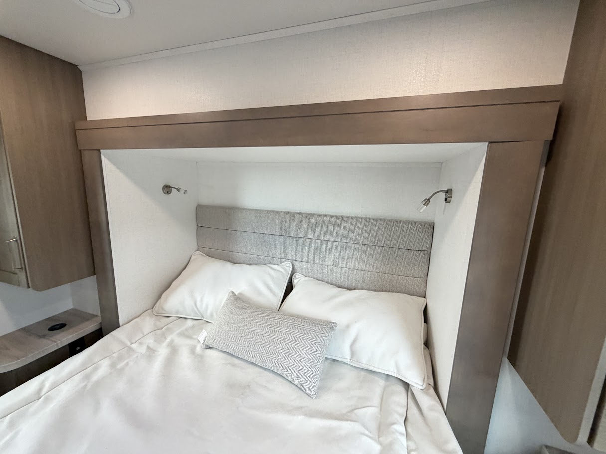 2027 JAYCO GREYHAWK 30Z - Image 47