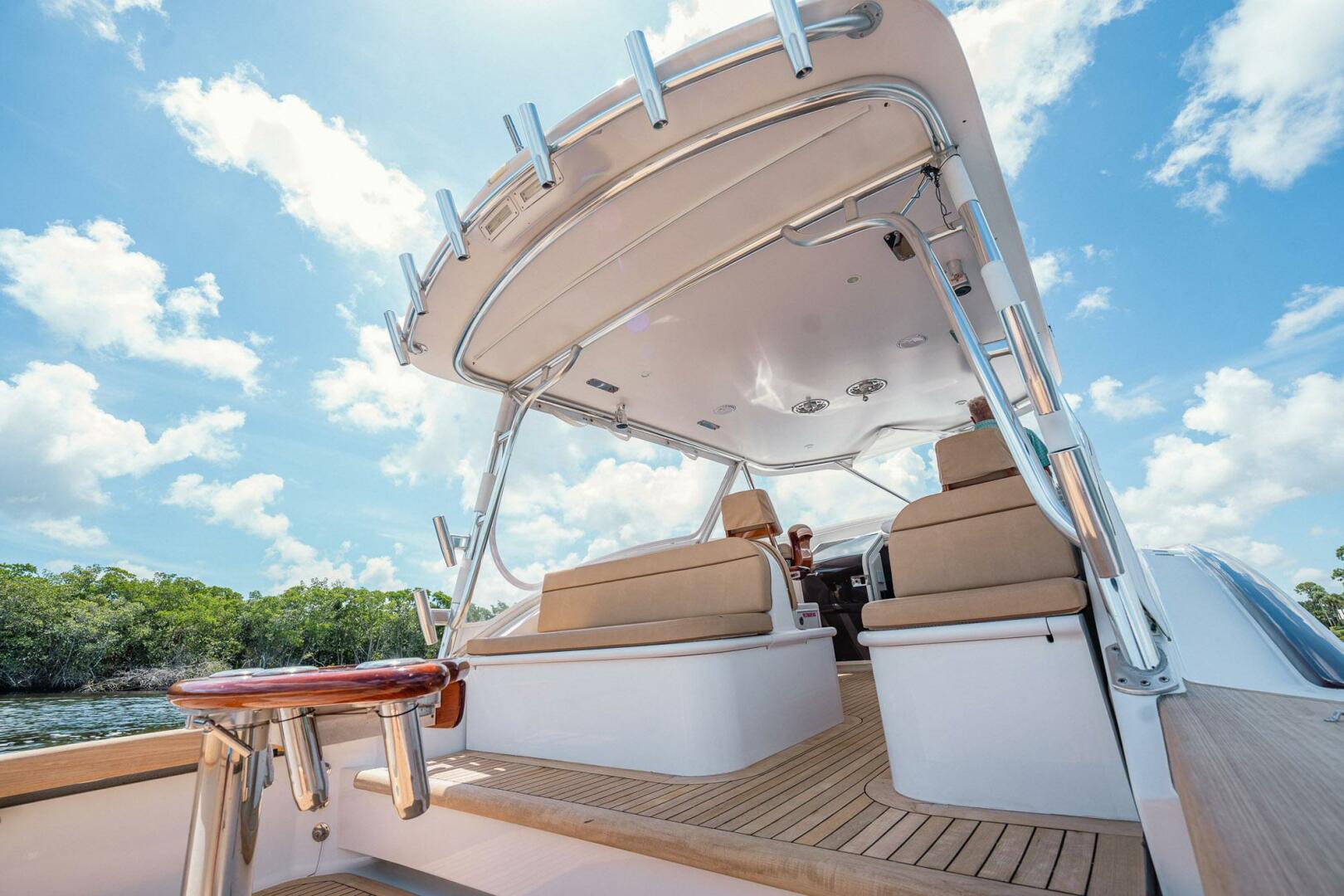 2012 Winter Custom Yachts 38 Express - Image 43