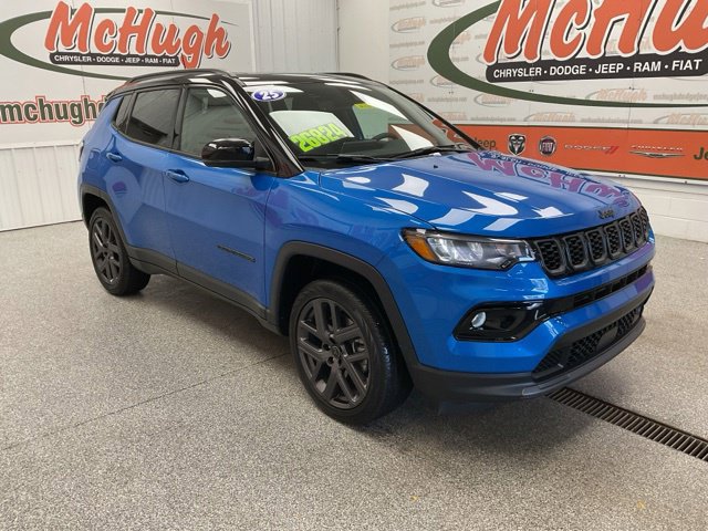 2025 Jeep Compass Limited 4x4 - Image 3