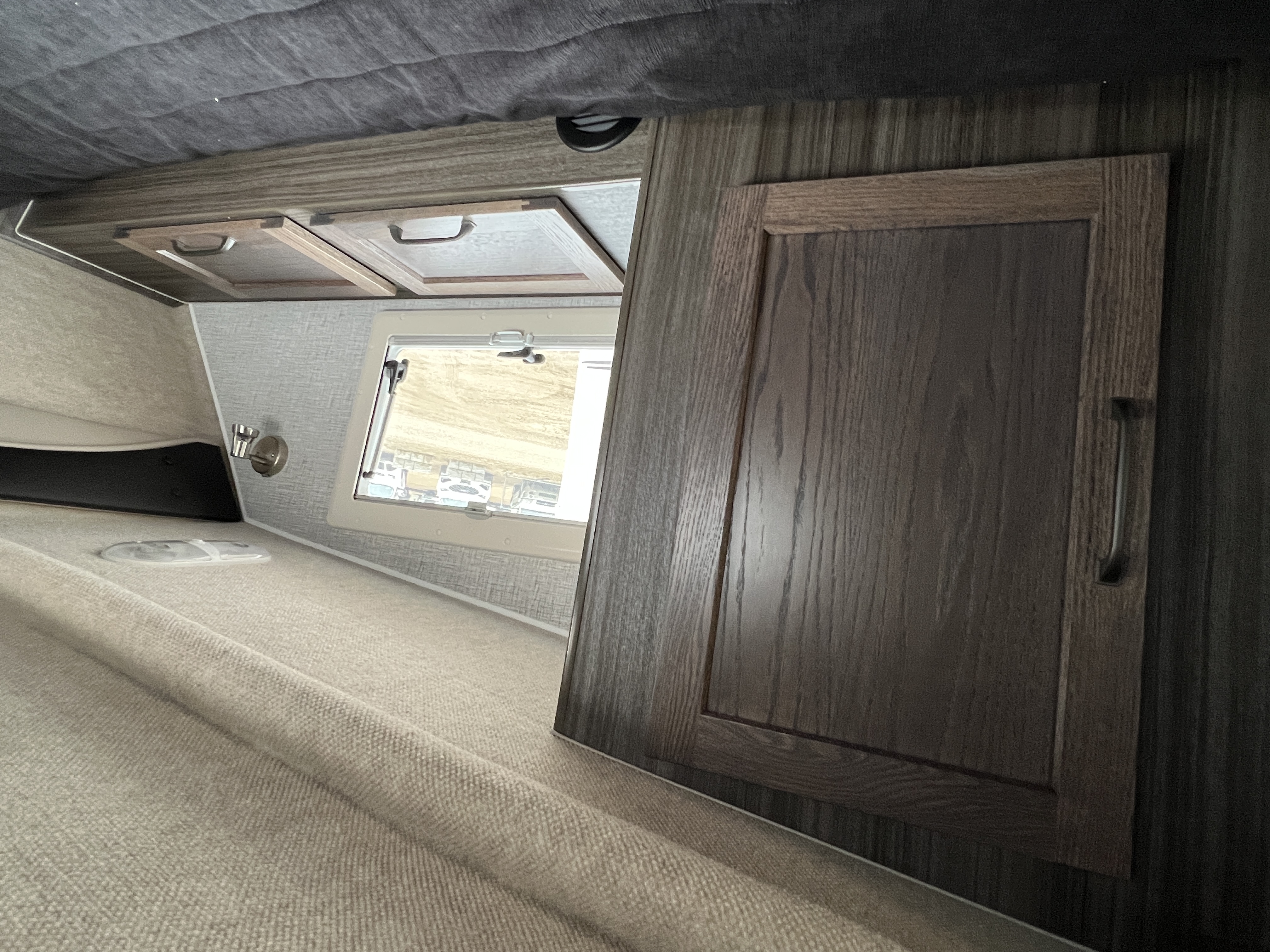 2027 NORTHERN LITE LIMITED EDITION 8-11 EX DRY BATH - Image 19