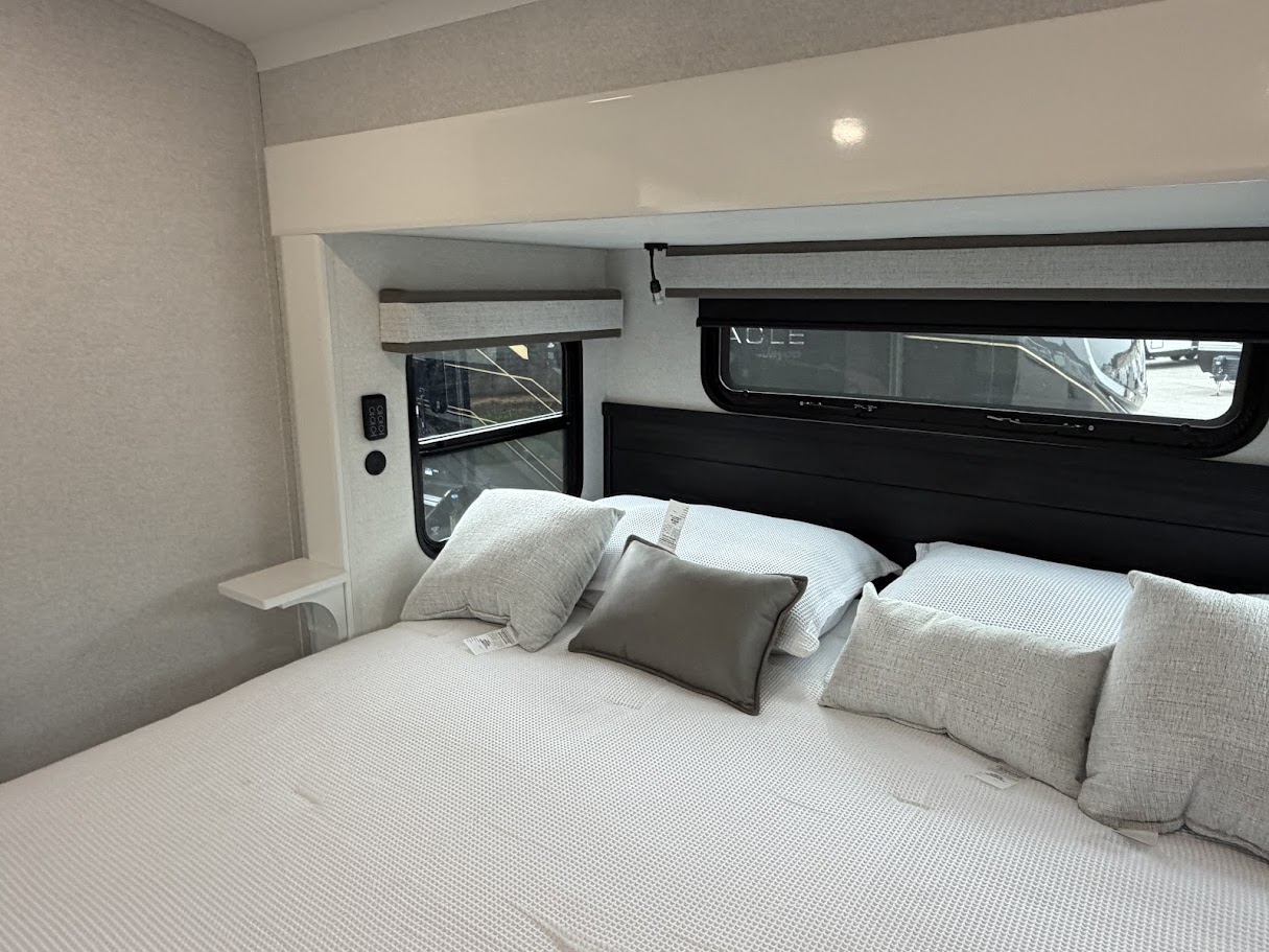 2026 JAYCO PINNACLE 36FBTS - Image 71