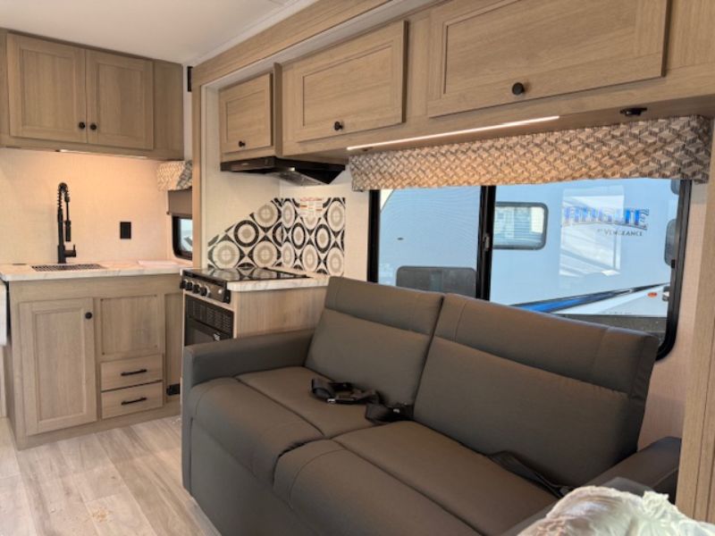 2026 Forest River Sunseeker 2860DSF - Image 5
