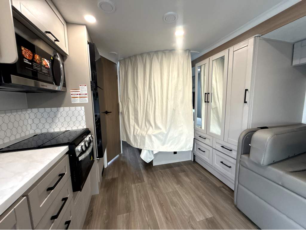 2027 JAYCO REDHAWK 24B - Image 29
