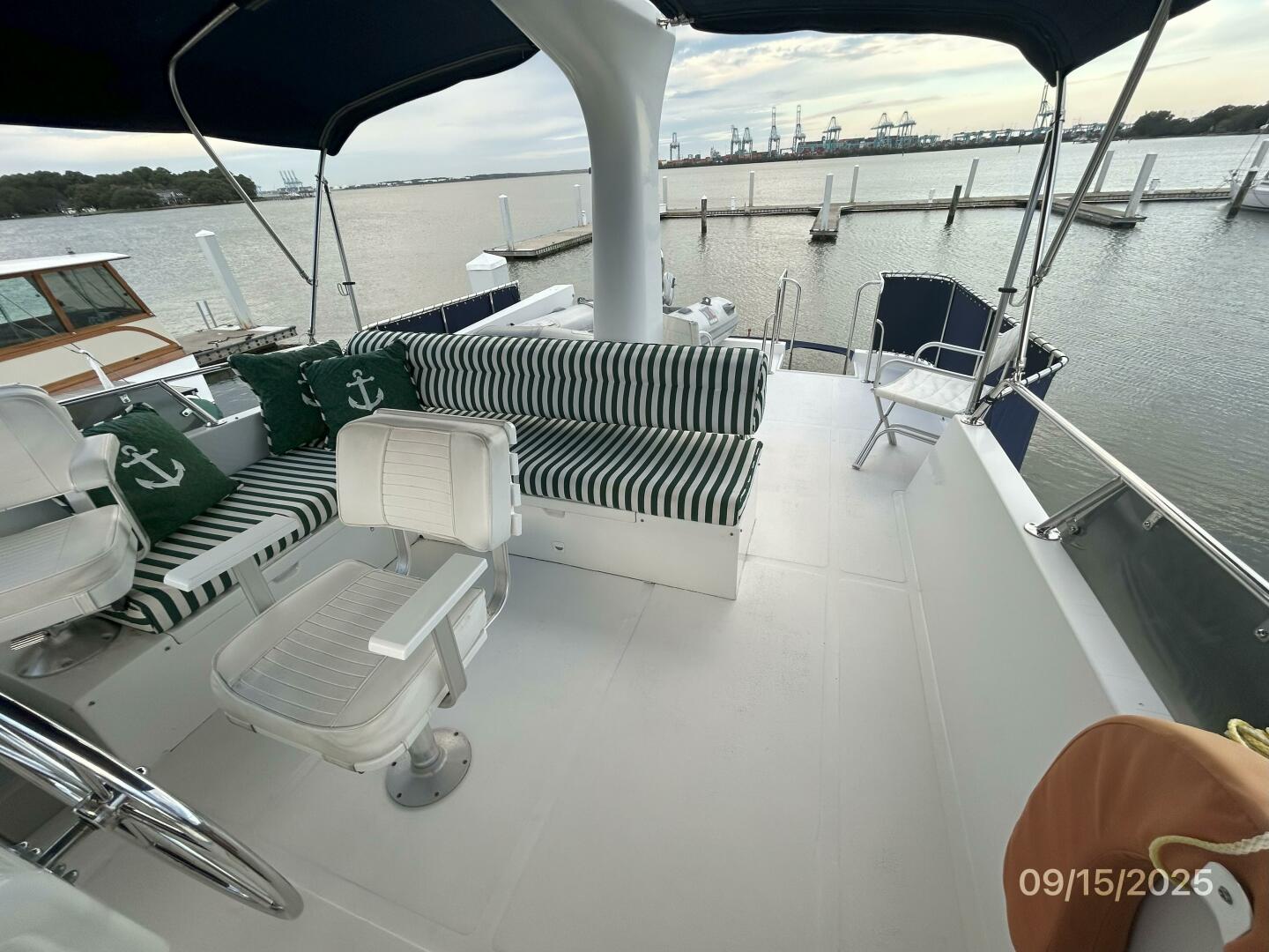2000 Ocean Alexander 450 Classico - Image 15