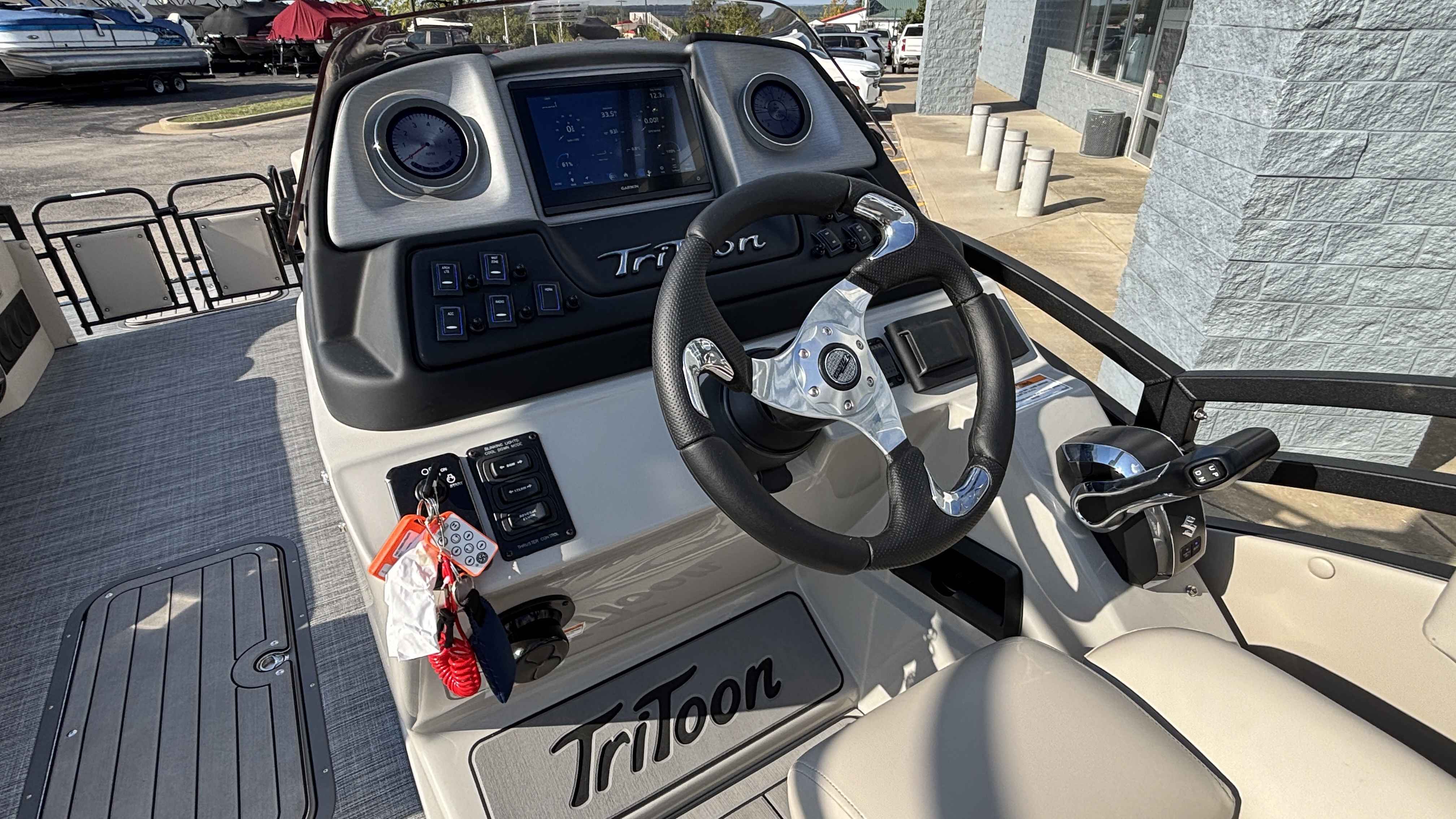 2026 JC Pontoon NepToon 25TT Sport DSL - Image 21