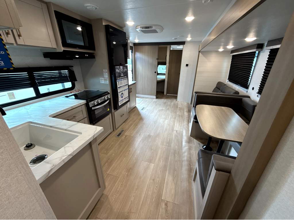 2027 JAYCO JAY FLIGHT 330TBS - Image 25