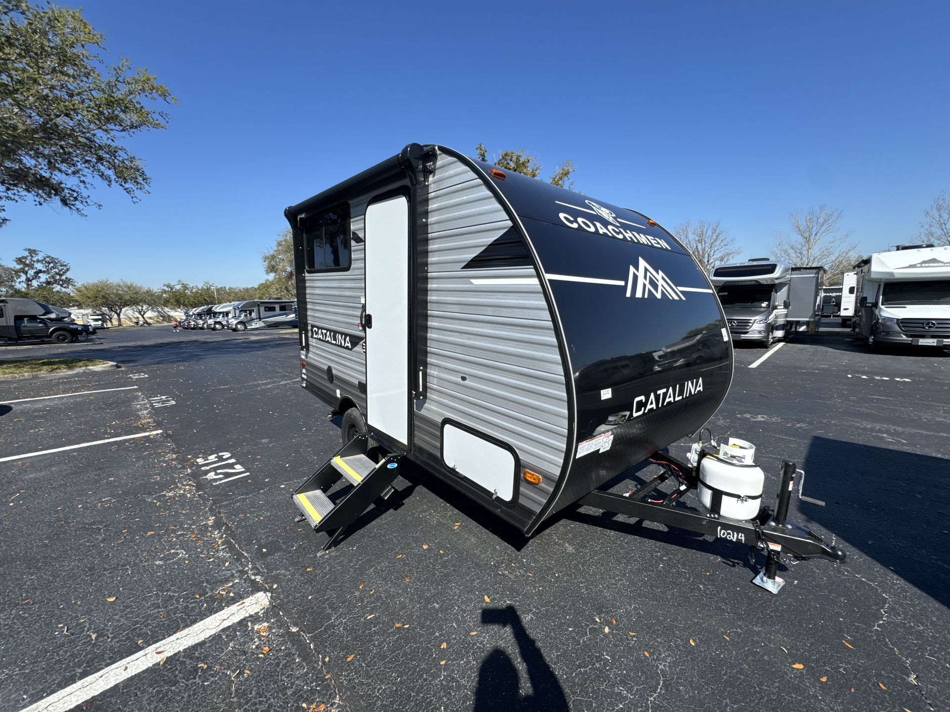 2025 Coachmen Catalina Summit Series 7