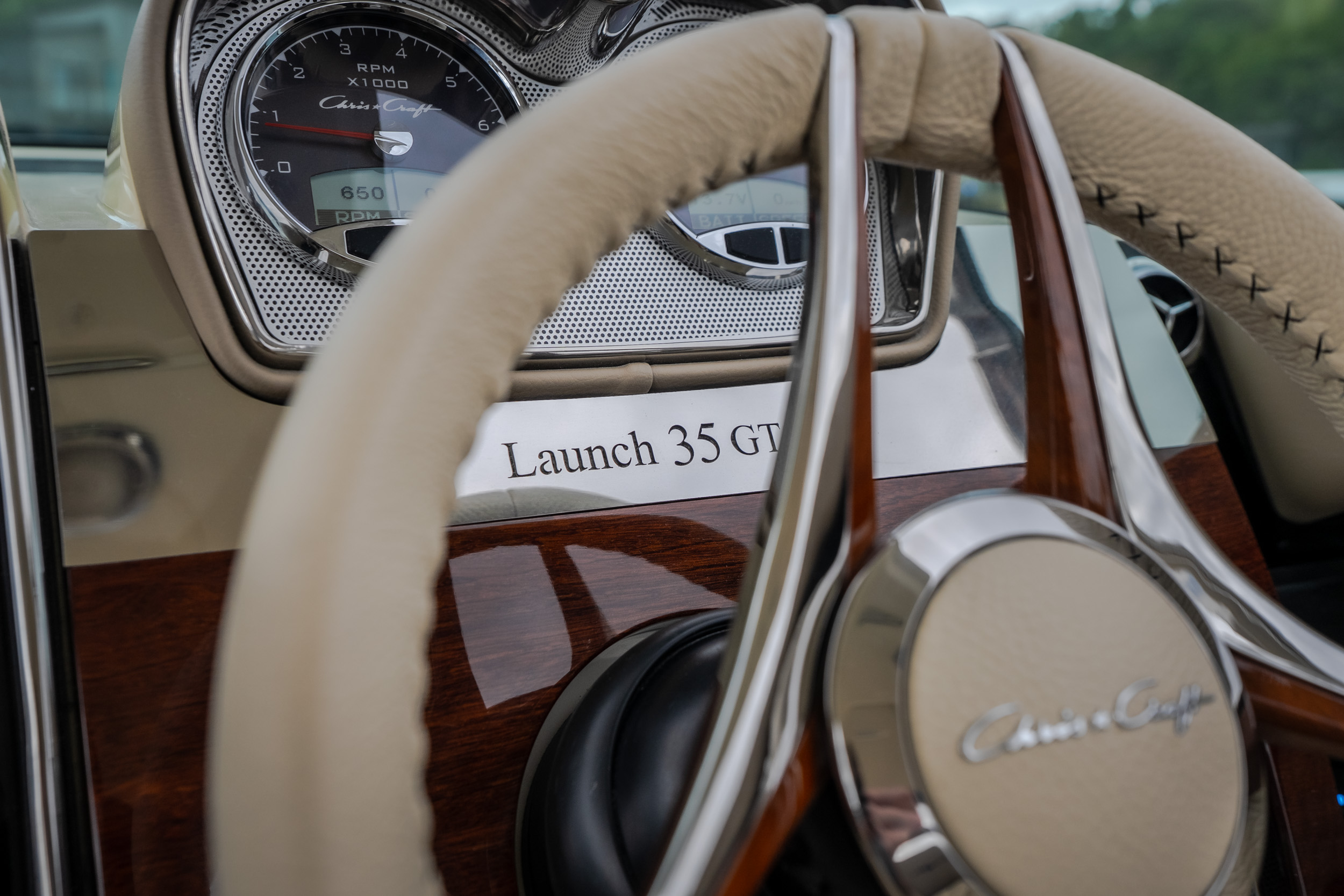 2027 Chris Craft Launch GT 35 ME - Image 38
