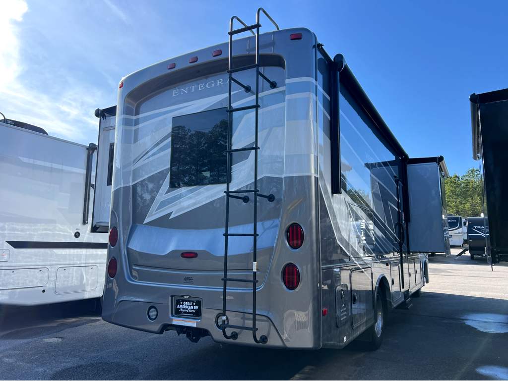 2026 ENTEGRA COACH VISION XL 31UL - Image 4