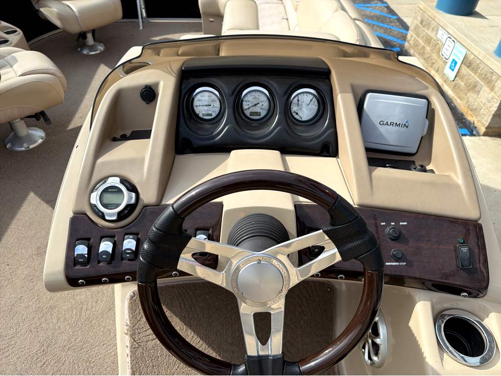 2013 Bennington 2275RL - Image 16
